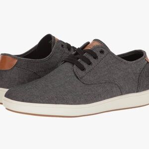 NWT Men’s Casual Sneakers by Steve Madden- size 9.5